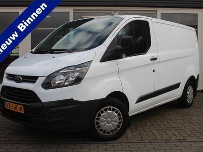 tweedehands Ford Transit Custom 270 2.2 TDCI L1H1 Ambiente, Airco, Trekhaak, Prijs Is Rijklaar Ex Btw, Voorzien Van Nieuwe Turbo En Roetfilter,