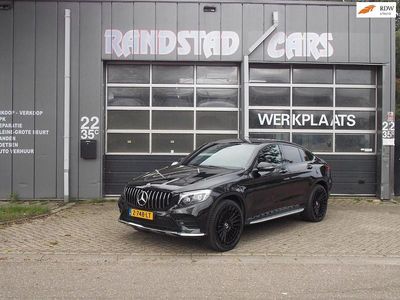Zwart Occasion 2018 Mercedes GLC350 Premium Plus Coupé | € 39.000 (Iets duurder)