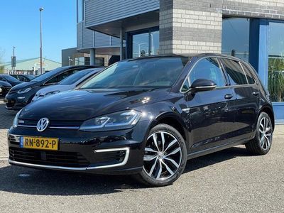 tweedehands VW e-Golf DIGI-DASH WARMTE POMP ZW-LEER LED ECC NAVI VERWARMDE ZETELS LMV PDC MULTI-STUUR CRUISE-CONTROLE