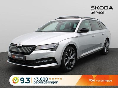 Grijs Occasion 2024 Skoda Superb Business Line Stationwagen | € 39.500 (Iets duurder)