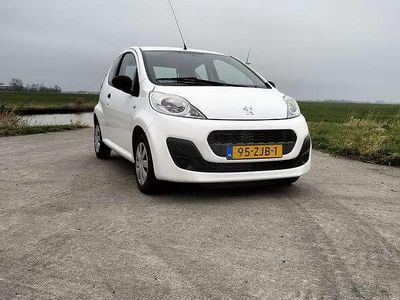 Occasion Peugeot 107 Access 68 PK (50 kW) 2012 Wit Hatchback