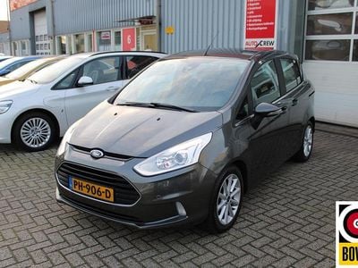 Grijs Gebruikt 2017 Ford B-MAX Titanium MPV | € 9.900 (Goede deal)