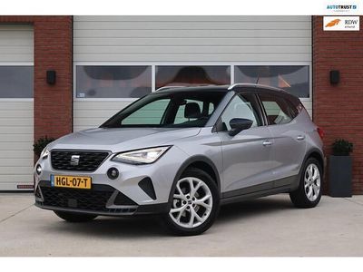 Grijs (metallic) Occasion 2023 Seat Arona FR SUV | € 19.695 (Eerlijke prijs)