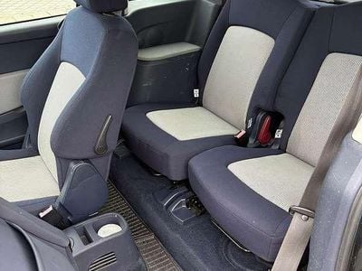 Peugeot 1007