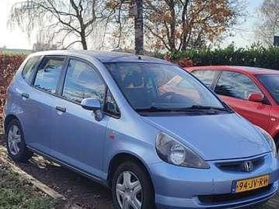 Gebruikt 2002 Honda Jazz LS Hatchback | € 800 (Eerlijke prijs)