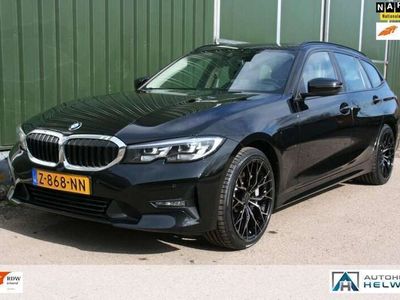 BMW 330e