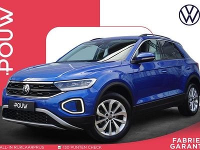 Blauw Gebruikt 2024 VW T-Roc Edition SUV | € 31.450 (Goede deal)