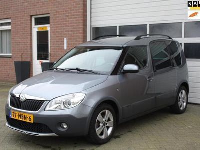 tweedehands Skoda Roomster 1.2 TSI Ambition.airco.cruise control.trekhaak.