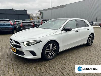Wit Occasion 2022 Mercedes A180 Luxury Hatchback | € 27.900 (Eerlijke prijs)