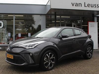 Grijs Gebruikt 2021 Toyota C-HR SUV | € 21.400 (Goede deal)