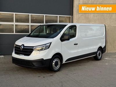Wit Occasion 2024 Renault Trafic MPV | € 28.990 (Goede deal)