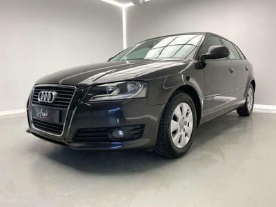 Grijs Occasion 2010 Audi A3 Sedan | € 10.500