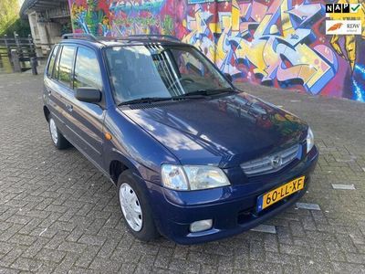 tweedehands Mazda Demio 1.5 Exclusive airco elektrische ramen goed rijdende auto apk maart 2025 195dkm n.a.p