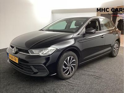 Zwart Gebruikt 2022 VW Polo Life Hatchback | € 17.200 (Eerlijke prijs)