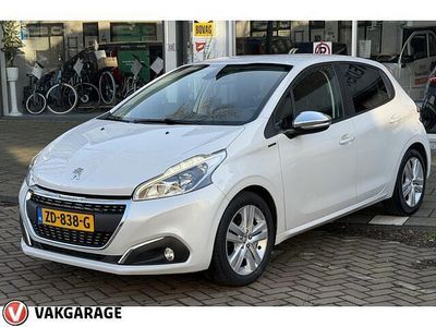 Occasion Peugeot 208 Signature Sky 83 PK (61 kW) 2019 Wit Hatchback