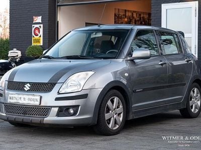 Grijs (metallic) Occasion 2009 Suzuki Swift Comfort Hatchback | € 4.950 (Eerlijke prijs)
