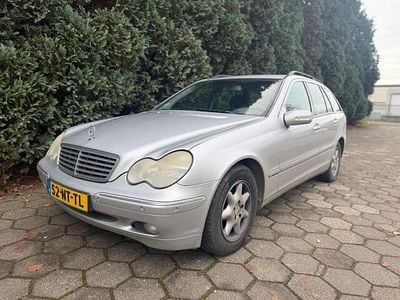 Mercedes C220