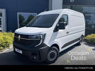 Wit Occasion 2025 Renault Master Van | € 44.750 (Eerlijke prijs)