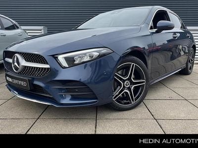 Blauw Gebruikt 2022 Mercedes A250 AMG line Hatchback | € 31.495 (Eerlijke prijs)
