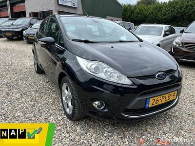 Zwart Gebruikt 2011 Ford Fiesta Titanium Hatchback | € 4.950 (Eerlijke prijs)