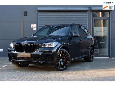 Zwart (metallic) Occasion 2022 BMW X5 Executive SUV | € 67.950 (Eerlijke prijs)