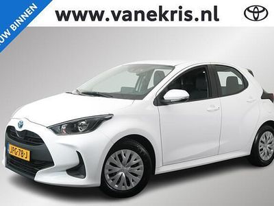 Wit Occasion 2021 Toyota Yaris Active Hatchback | € 20.599 (Eerlijke prijs)