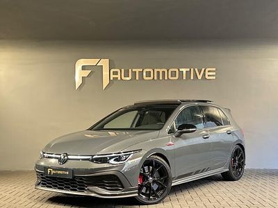 Grijs (metallic) Gebruikt 2022 VW Golf VIII GTI Clubsport Hatchback | € 37.890 (Eerlijke prijs)