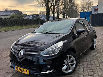 Zwart Occasion 2017 Renault Clio IV LIMITED Hatchback | € 7.750 (Eerlijke prijs)