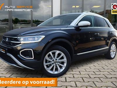 Zwart Gebruikt 2024 VW T-Roc Business SUV | € 31.900 (Goede deal)