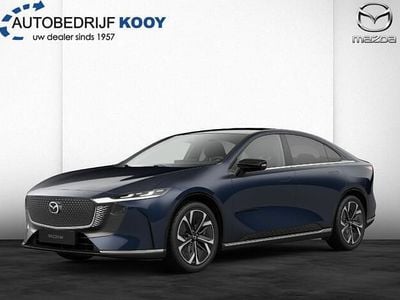 Blauw Nieuw 2025 Mazda 6e Takumi-Line Hatchback | € 42.900 (Goede deal)
