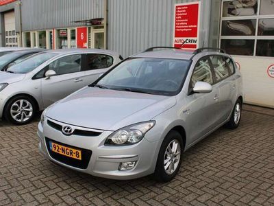 tweedehands Hyundai i30 CW 1.6i Dynamic Business