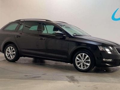 Zwart Occasion 2020 Skoda Octavia Business Line Stationwagen | € 14.450 (Goede deal)