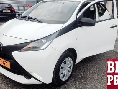 tweedehands Toyota Aygo 68.000km/1.0/Airco/Nav/Nw APK/Garantie