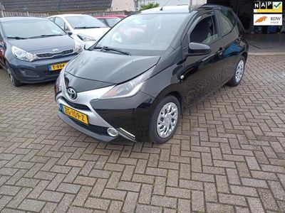 tweedehands Toyota Aygo 1.0 VVT-i x-wave