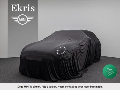 Groen Nieuw 2025 Mini Cooper Favoured Hatchback | € 38.300 (Duur)