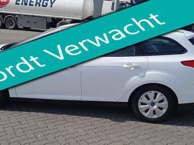 tweedehands Ford Focus Wagon 1.6 TI-VCT 105pk 4-Cilinder 1e eig Airco Trekhaak Zuinig