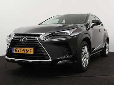 Zwart Gebruikt 2021 Lexus NX300h SUV | € 42.950