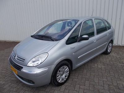 Occasion Citroën Xsara Picasso 109 PK (80 kW) 2006 Zilver MPV