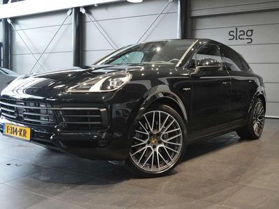 Zwart Occasion 2023 Porsche Cayenne Platinum Edition SUV | € 82.900
