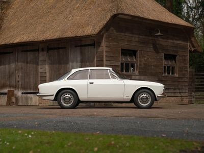 tweedehands Alfa Romeo 1750 GTVTop condition