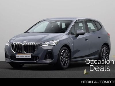 Grijs Occasion 2023 BMW 230 Sport Line Stationwagen | € 35.880 (Goede deal)