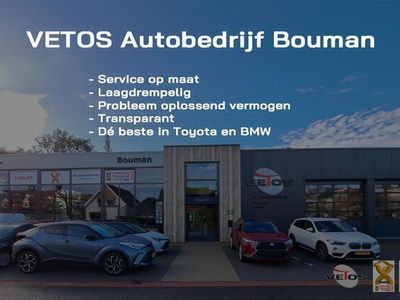 tweedehands Toyota Yaris 1.5 Hybride Executive Bi-Tone Leder