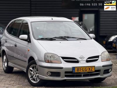 Nissan Almera Tino
