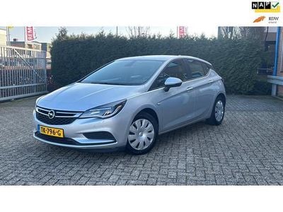 Occasion Opel Astra Edition 110 PK (80 kW) 2018 Grijs Hatchback