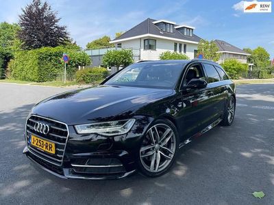 Zwart Gebruikt 2017 Audi A6 Premium Stationwagen | € 15.999