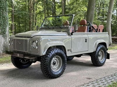 Beige Gebruikt 1999 Land Rover Defender Heritage SUV | € 110.000