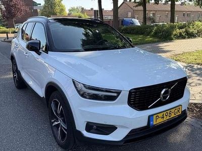 Wit Occasion 2018 Volvo XC40 R-Design SUV | € 23.900