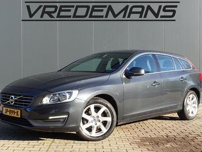 Grijs Gebruikt 2013 Volvo V60 Kinetic Stationwagen | € 7.450 (Eerlijke prijs)