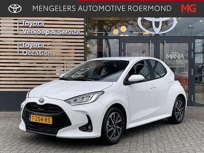Wit Gebruikt 2023 Toyota Yaris Hatchback | € 22.895 (Eerlijke prijs)