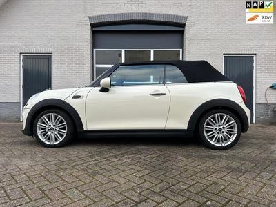 tweedehands Mini Cooper Cabriolet 1.5 Chili automaat